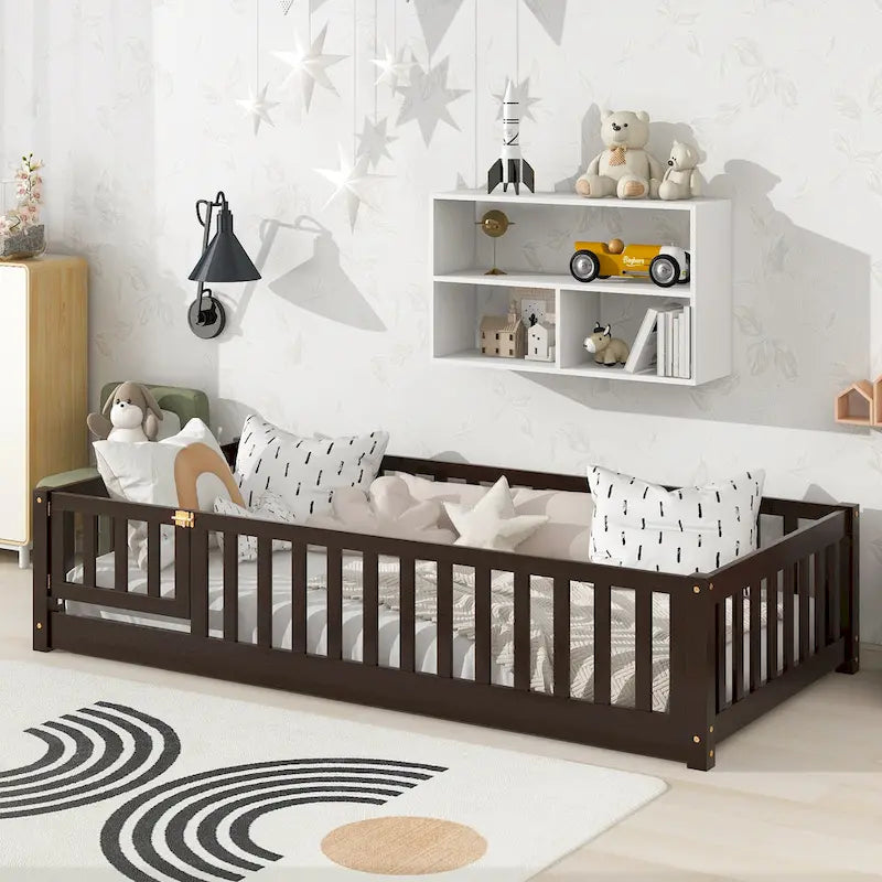 Lit jumeau au sol avec clôture et porte, 1 enfant, coloris naturel/expresso/blanc/gris