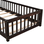Lit jumeau au sol avec clôture et porte, 1 enfant, coloris naturel/expresso/blanc/gris