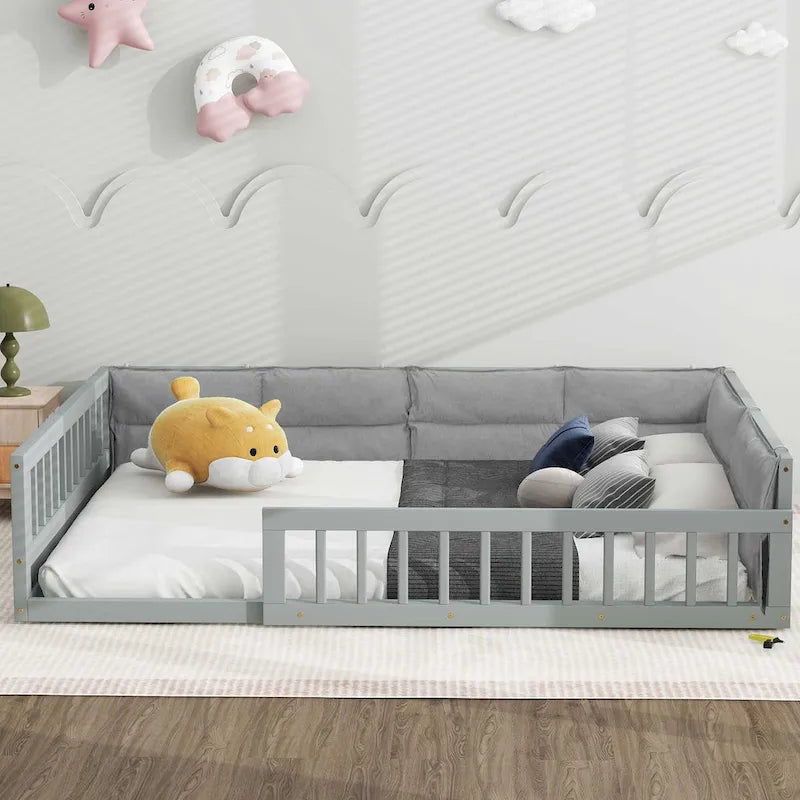 Lit plateforme pleine grandeur gris/beige avec barrières de sécurité et oreiller, 1 personne