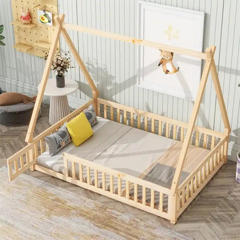 Lit au sol tipi avec barrières de sécurité, lattes et porte – Deux places, 1 personne (Naturel/Blanc/Gris)