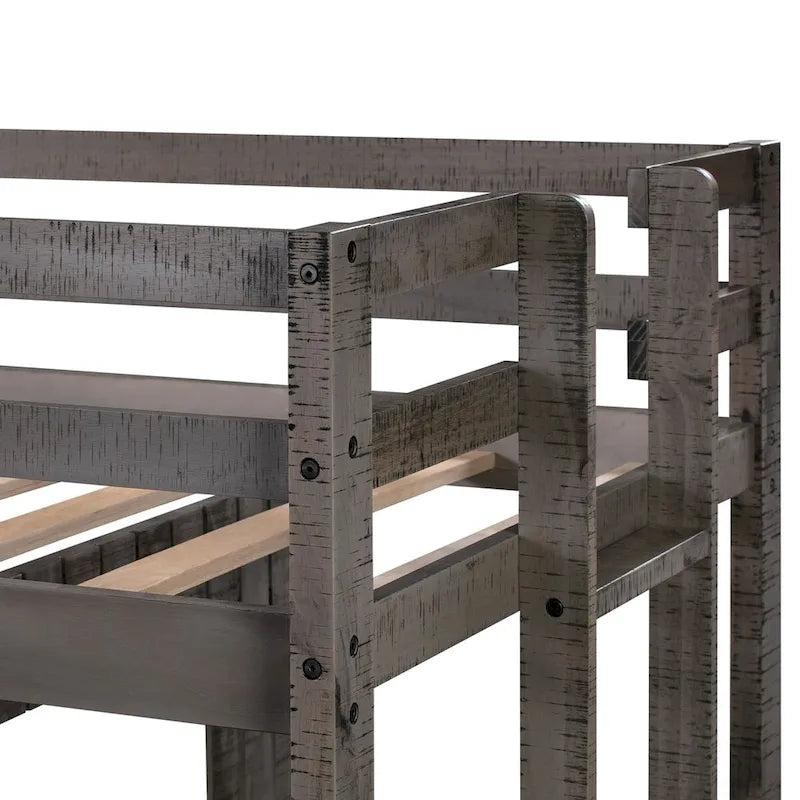 Lit superposé jumeau sur grand en gris antique avec design de cabane, échelle et barrières de sécurité, 2 personnes
